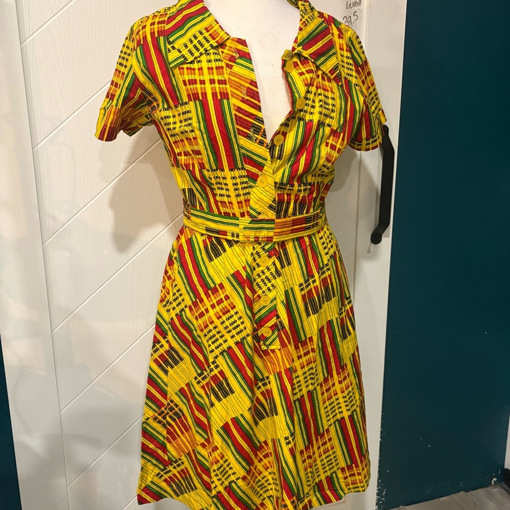 . Vintage Kente Print Button-Front Midi Dress Size 8/‎ 60’s Retro/ movie prop